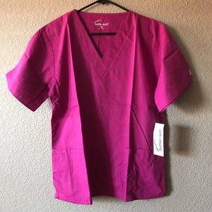 Scrubs. Buttersoft Rosa top
